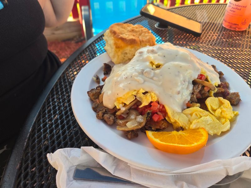A Plate Nicknamed The Hot Mess Deserves Respect