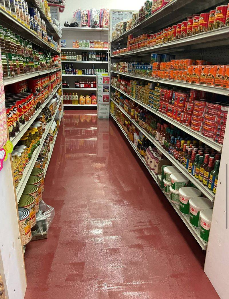 Spotless, Well-Organized Aisles