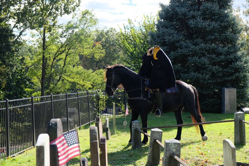Washington Irving Turned This Churchyard Into Headless Horseman Territory