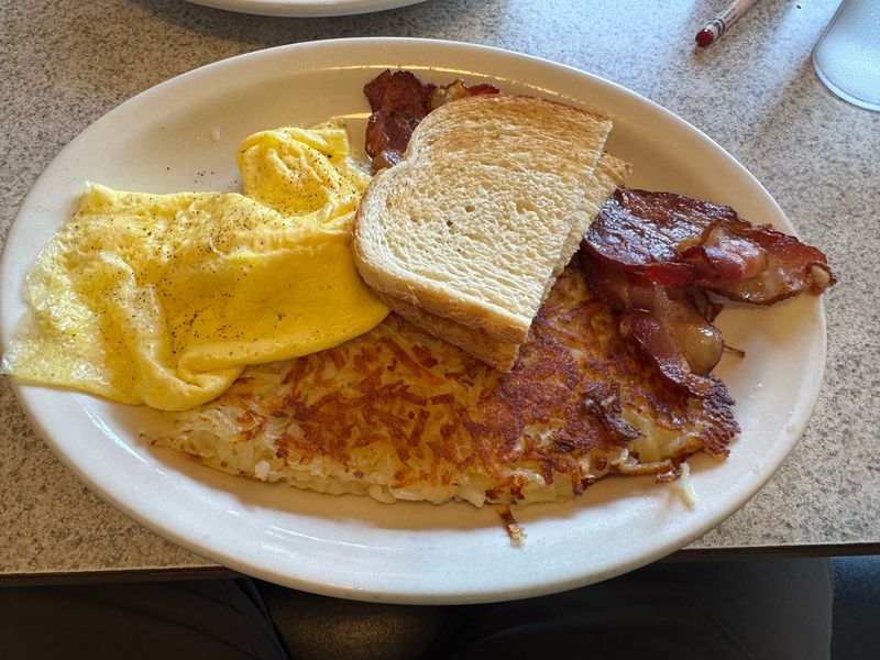 Your Hash Browns Will Never Run Dry Here