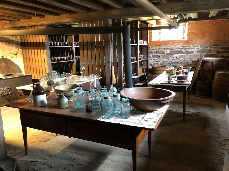 Blacksmithing Demonstrations With Real Sparks