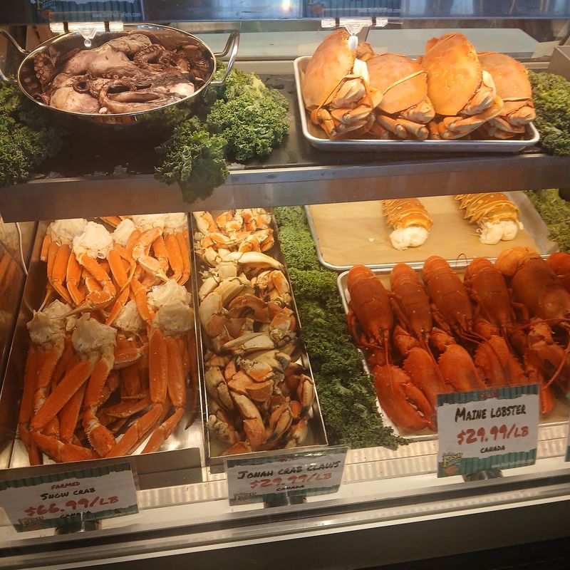 Pick Your Own Seafood Right At The Counter