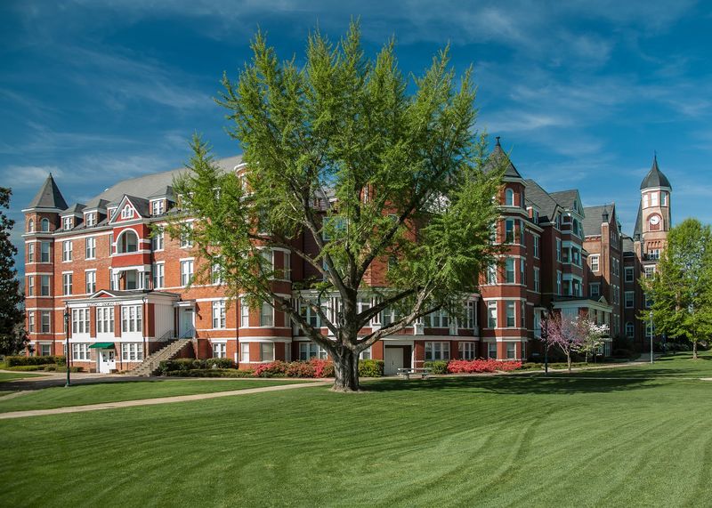 A Campus Small Enough to Know Your Name