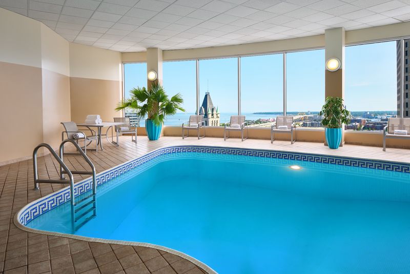 Swimming 23 Floors Up Is a Very Good Idea