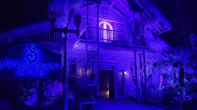 Haunted Houses Built With Hollywood Flair