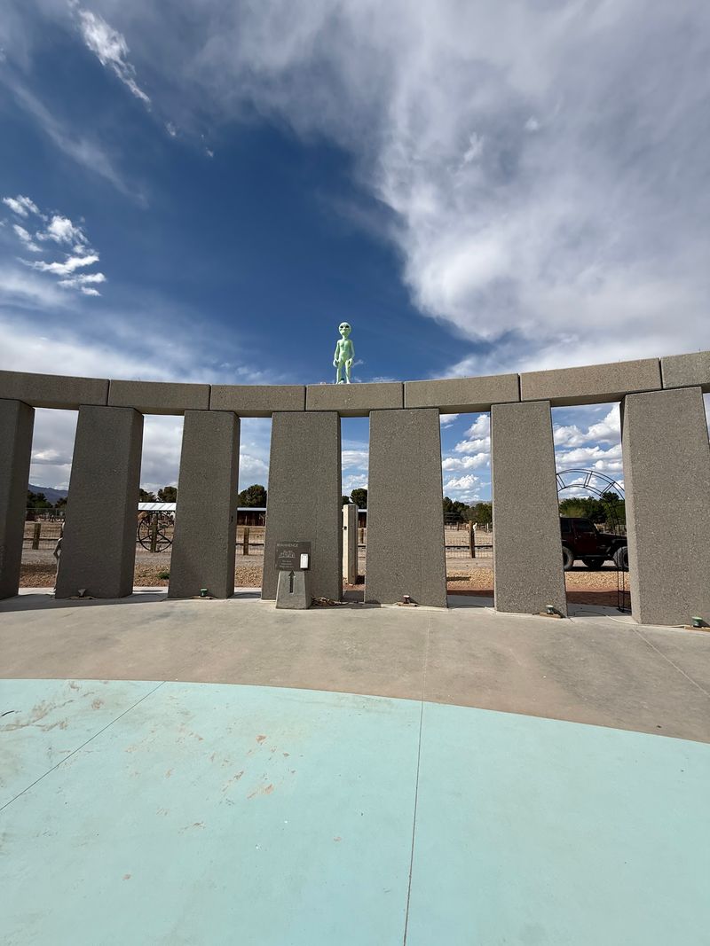 A Landfill Turnoff That Leads Somewhere Wonderfully Strange