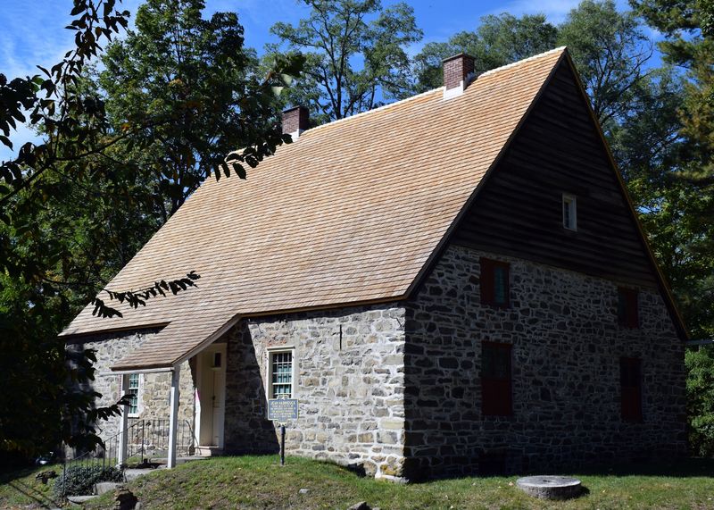 Families Fleeing Hard Times Built Something Built To Last