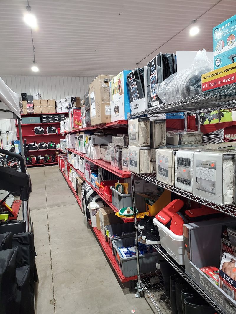 A Discount Warehouse on Rockford's South Side