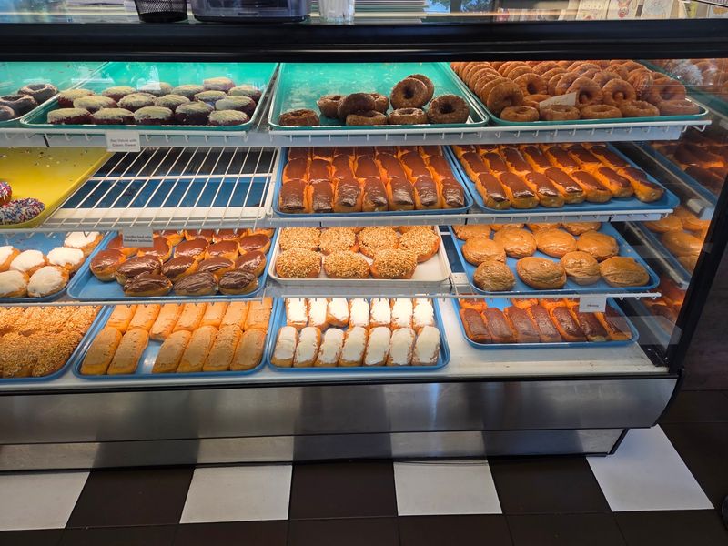 A Donut Counter In Suburban Dayton That Never Closes