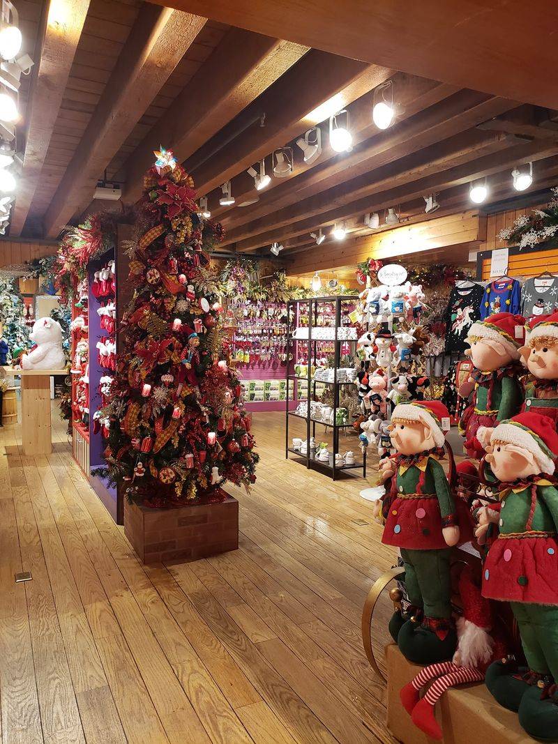 A Shop Where December Never Packs Its Bags