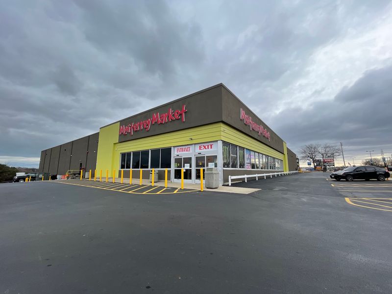A Toy Store Grew Up And Became A Grocery Giant