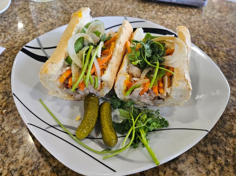 French Vietnamese Comfort Near The Gulf