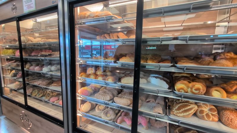 A Mexican Bakery on the Edge of Pearl