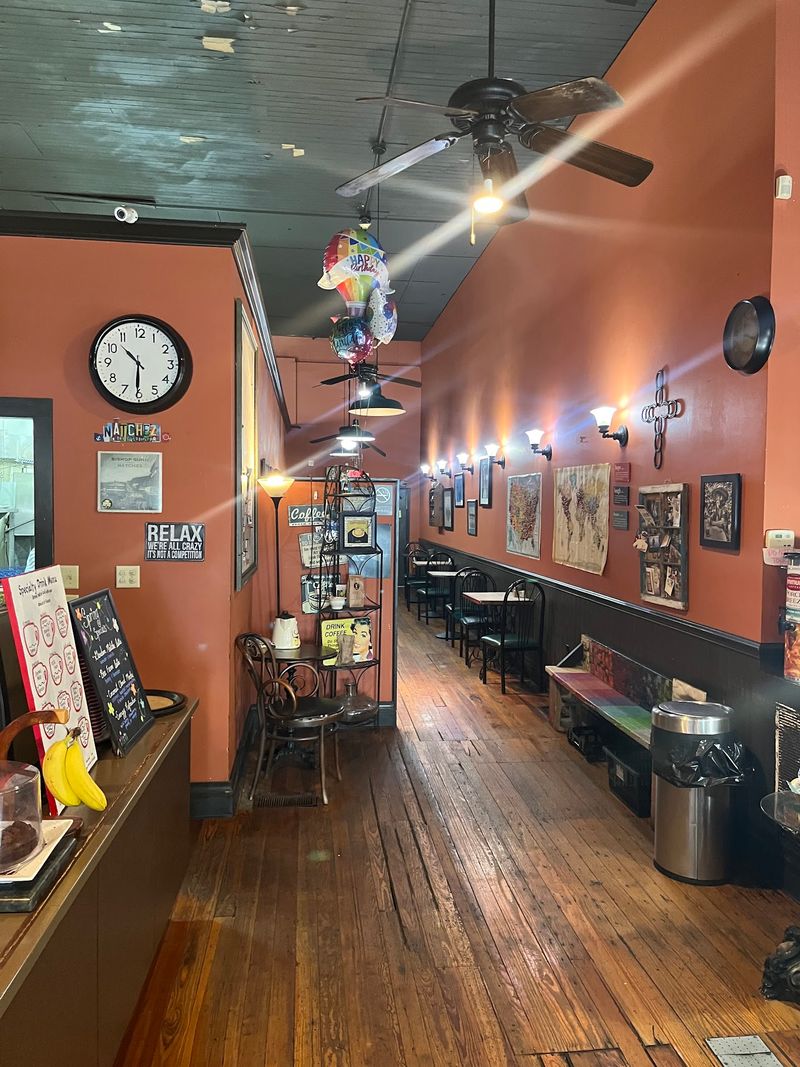 Corner Cafe On Franklin Street
