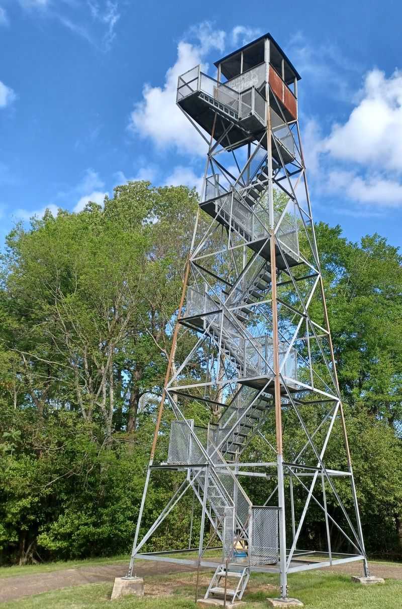 A Historic Park High Above the Mississippi