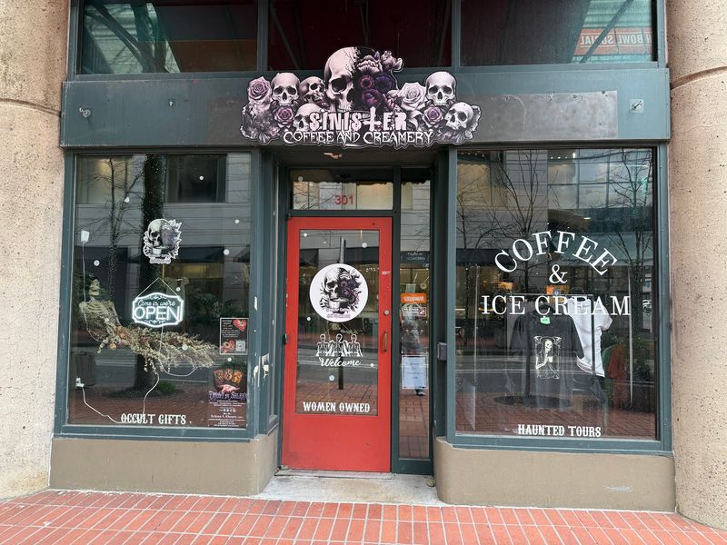 Halloween Never Packs Up And Leaves At This Spooky Hangout
