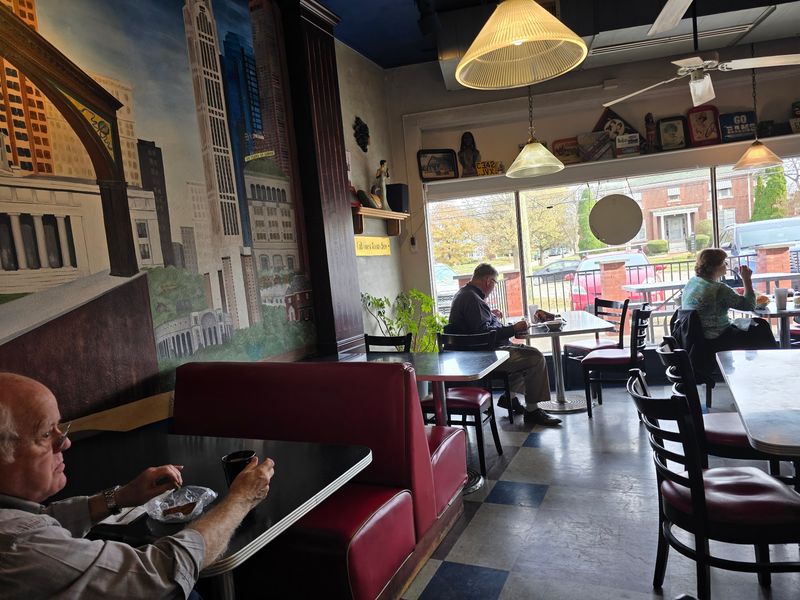 A Clintonville Corner Where The Oven Never Rests