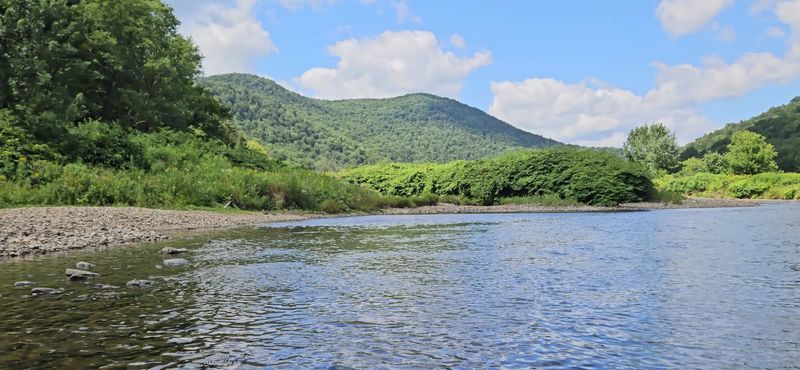 Meet The White River Near Stockbridge
