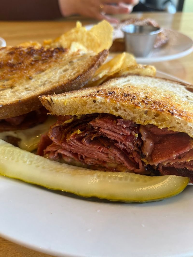 The Reuben That Keeps People Coming Back