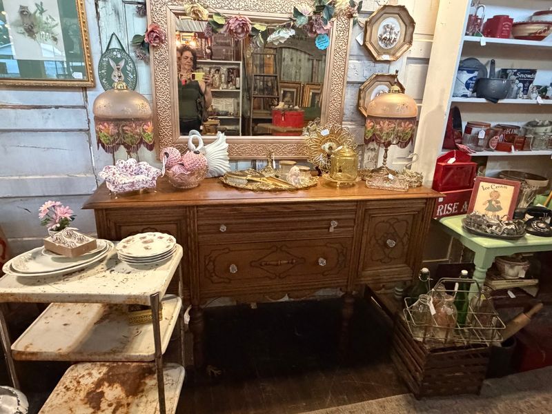 Treasures From The Past Antiques