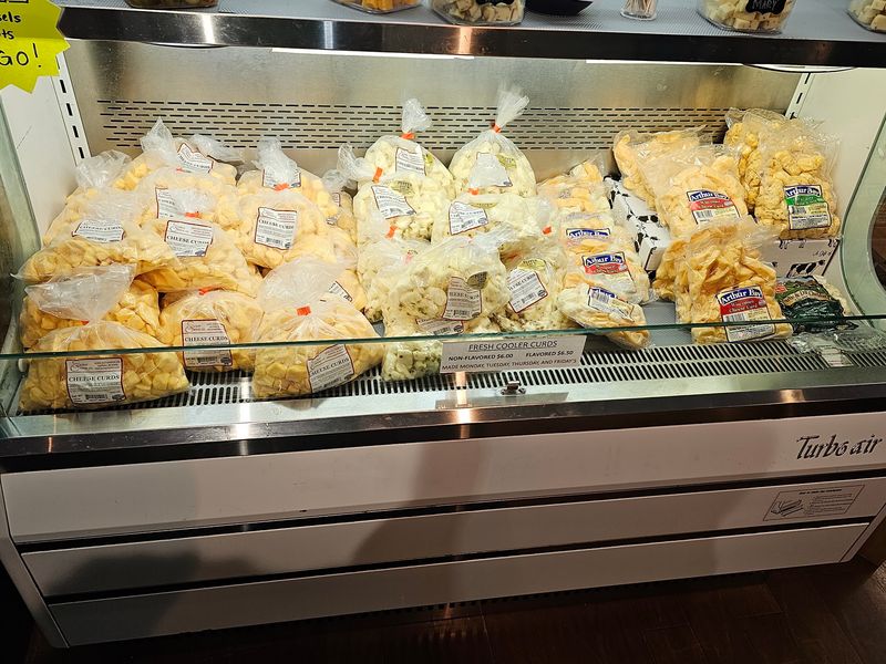 Fresh Curds Are The Snack You Should Not Plan To Share