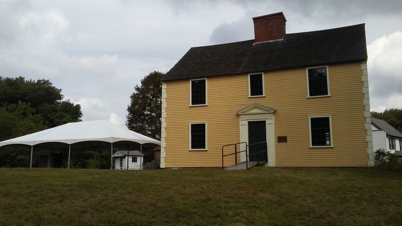 A Colonial Farmhouse Still Stands After Centuries