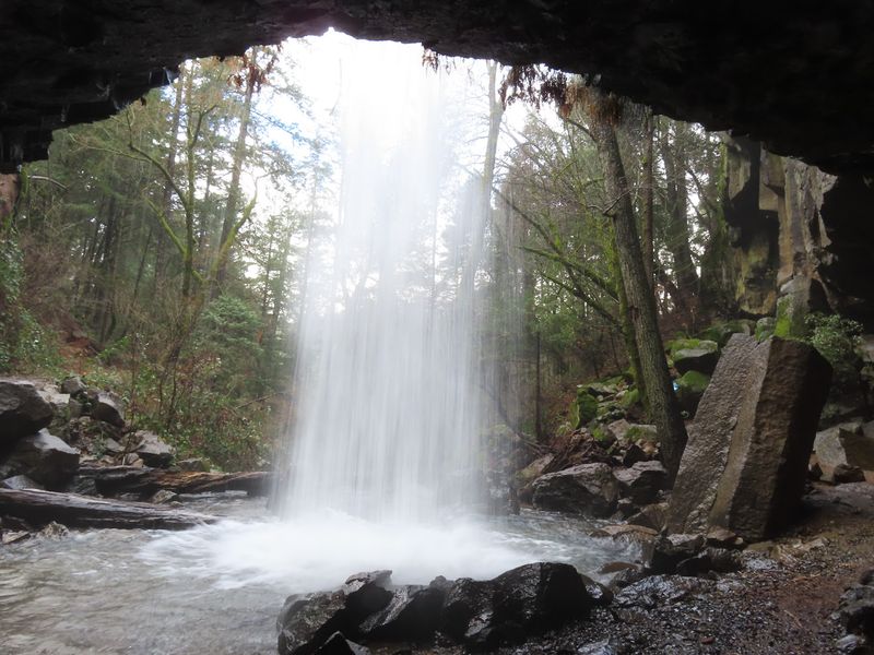 Walk Right Behind A Waterfall At Hedge Creek Falls