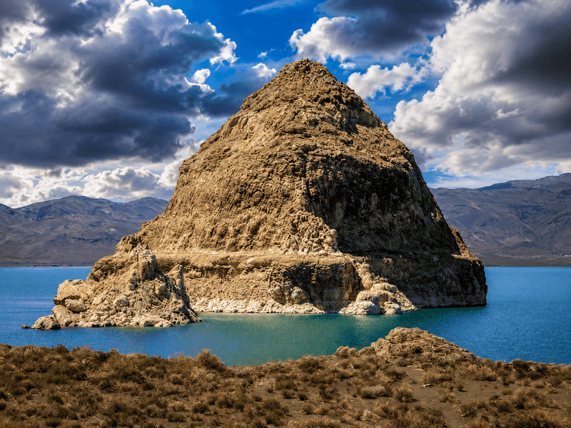 Pyramid Lake Highway, Sutcliffe, Nevada