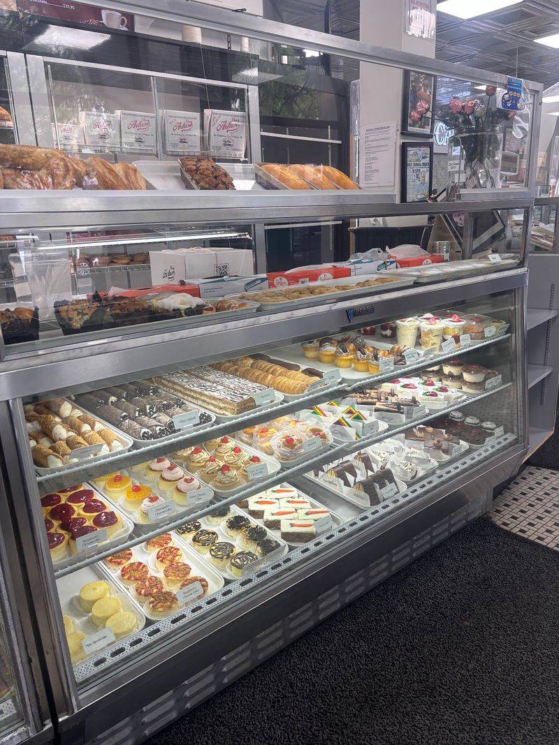 Artuso Pastry Shop - Arthur Avenue