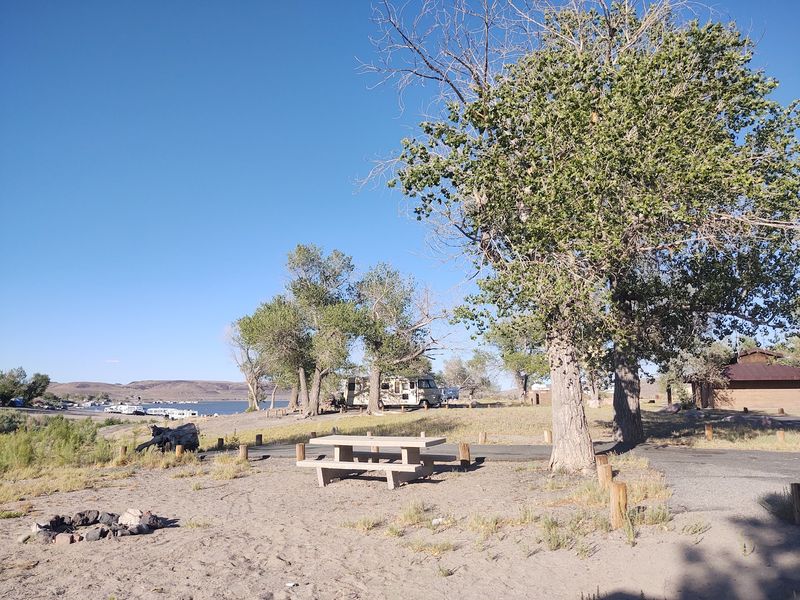 Picnic Tables, Grills, And A Lunch Plan That Costs Almost Nothing
