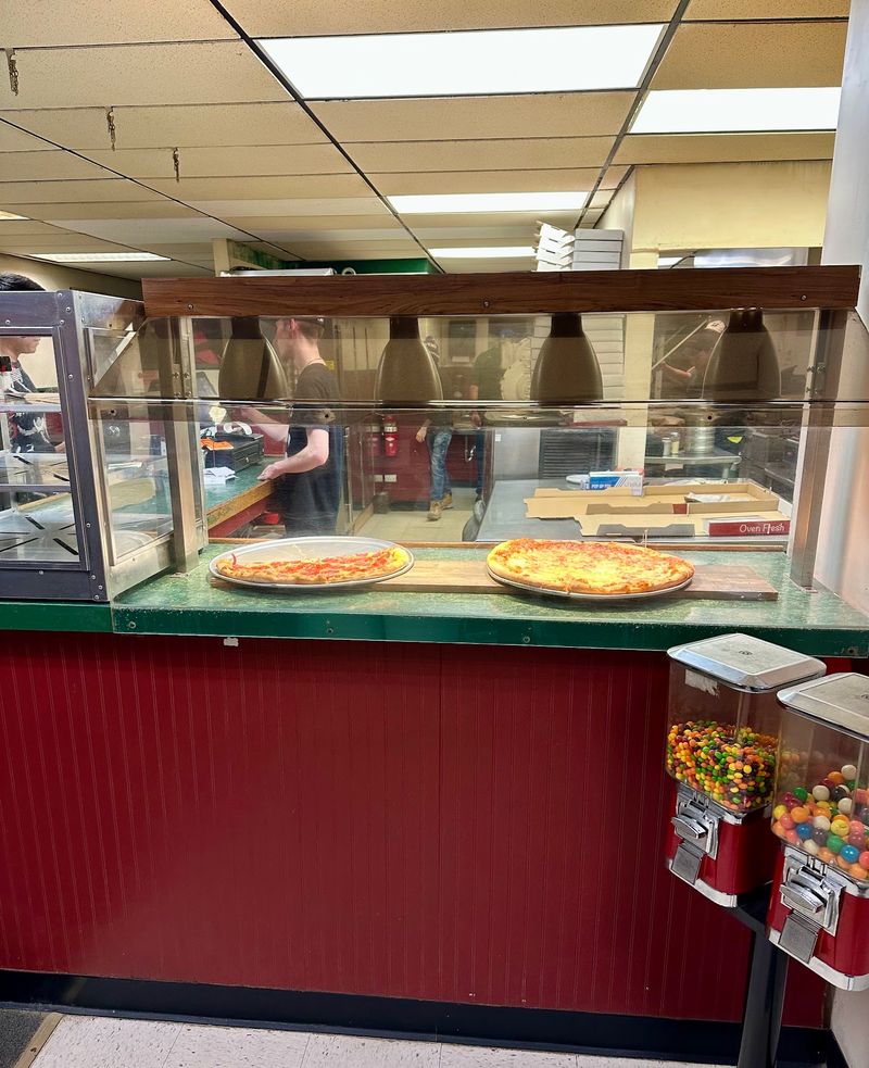 Johnny Mac's Pizzeria & Deli - Syracuse