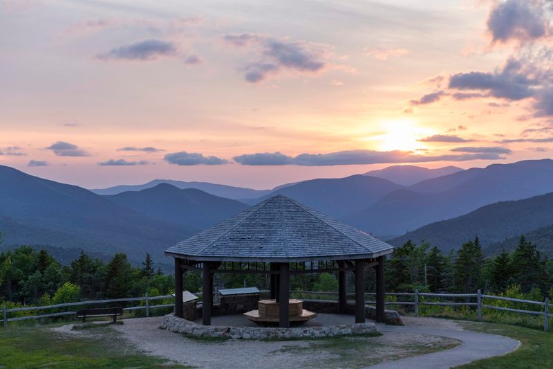 The View That Stops Conversations