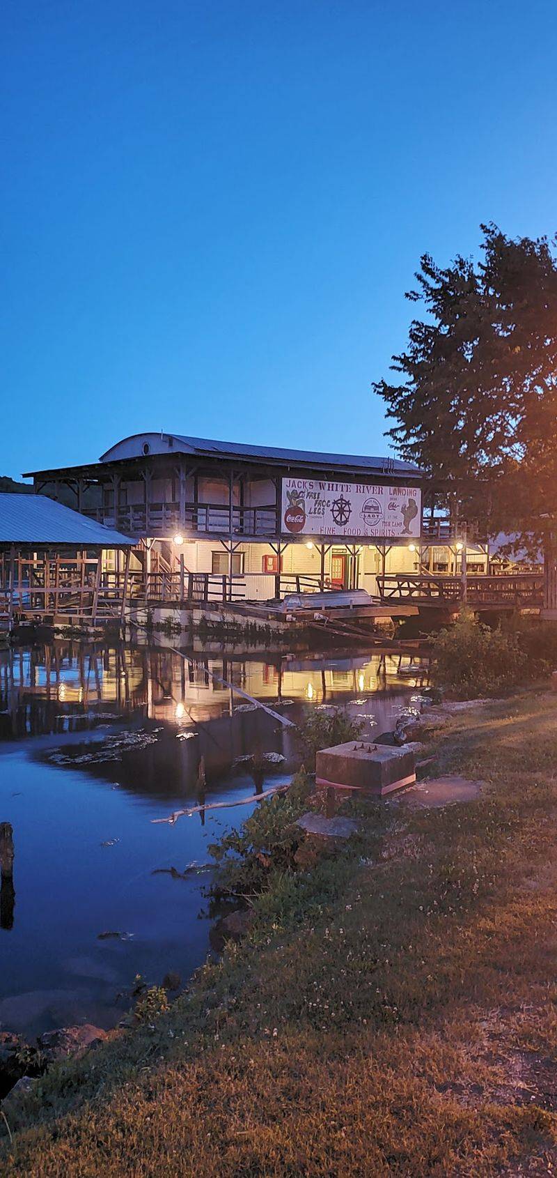Cabins And Retro Motels For Your Stay