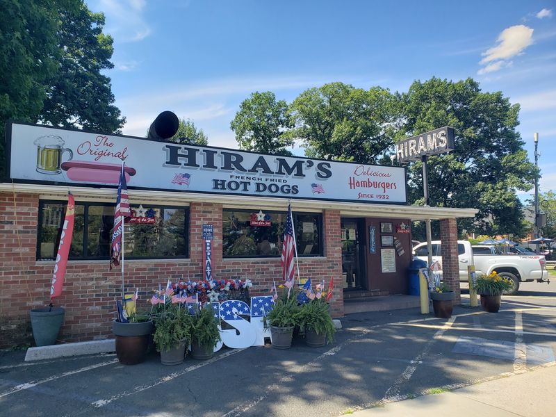 Hiram's, Fort Lee