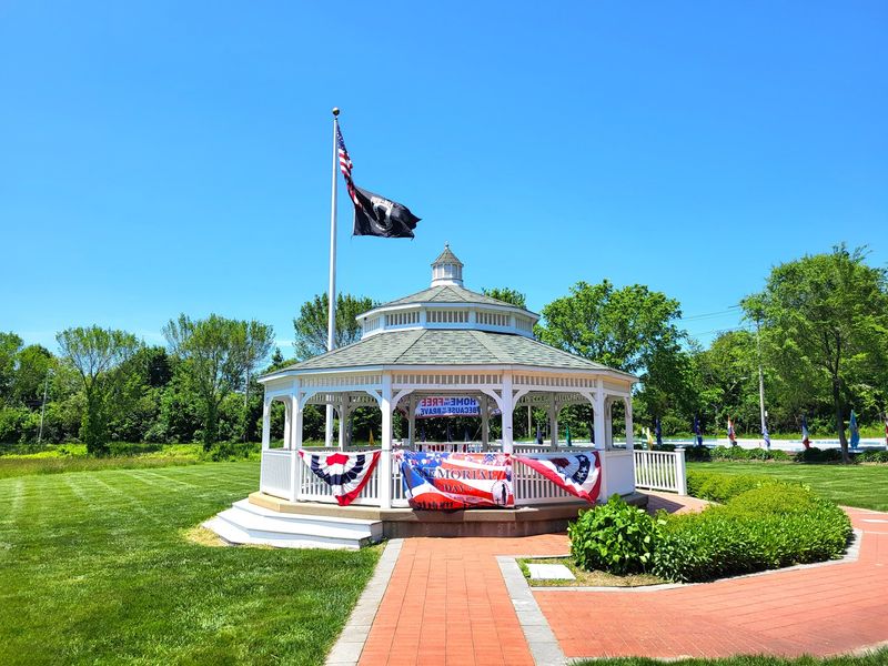 Redway Plain, Where History Grows In Plain Sight