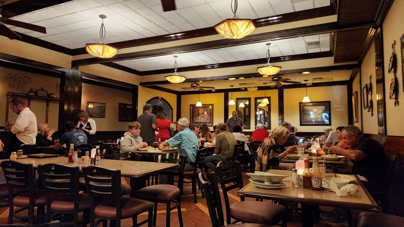 Gondola Pizza & Steak House