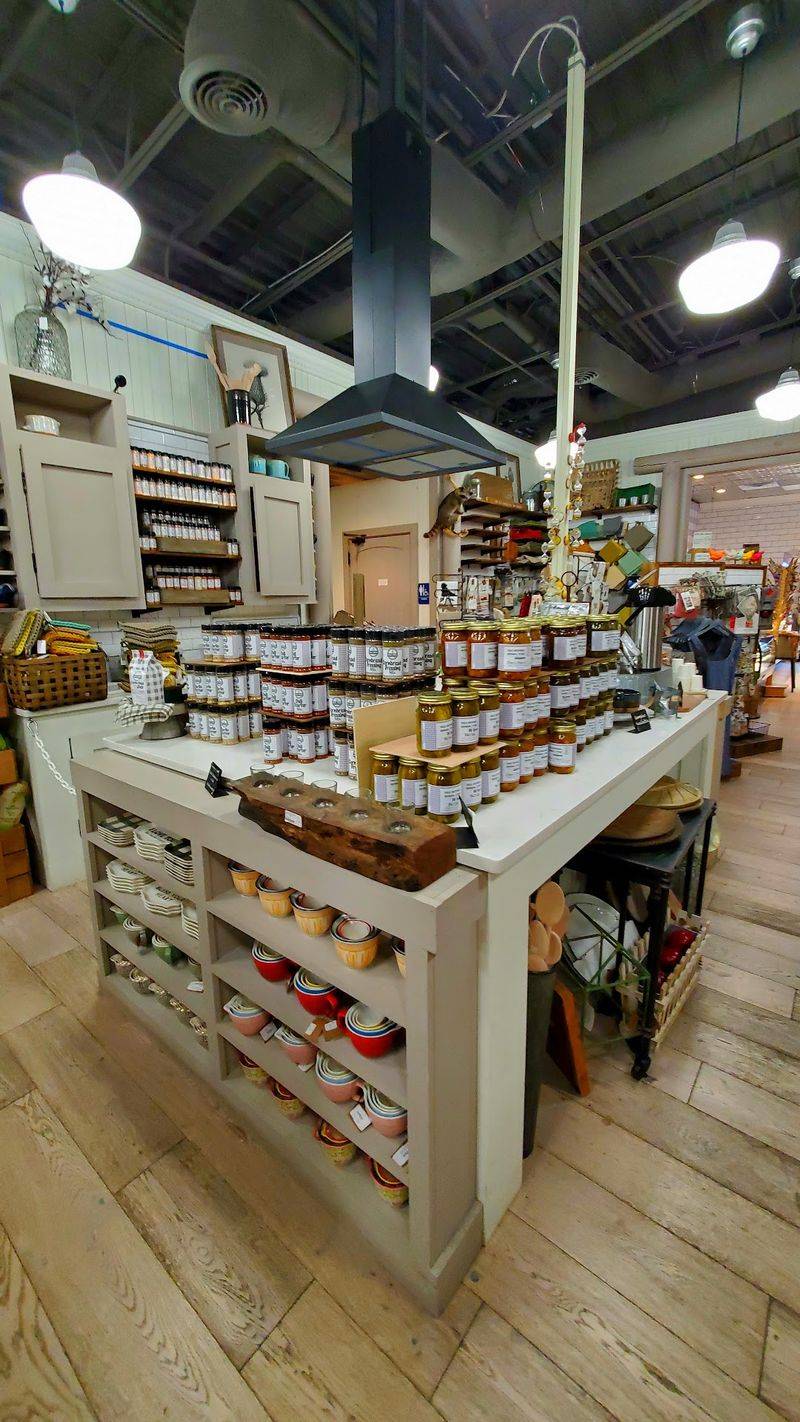 Free Samples Make Decision-Making Delicious