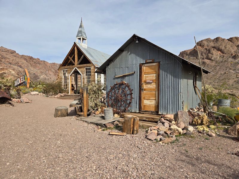 Plan Ahead Because Gold Mine Tours Run On A Tight Schedule