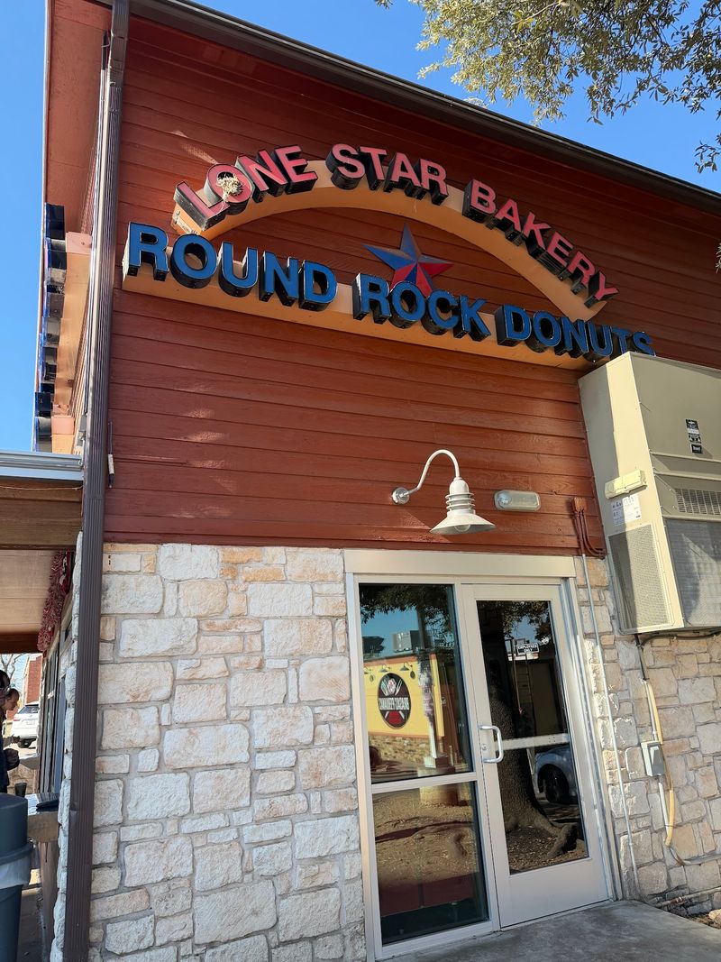 A Century Of Sugar Started With A Bakery Called Lone Star