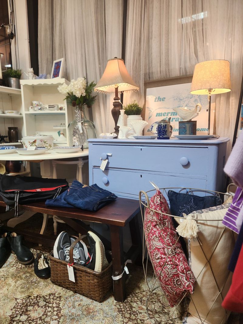 Furniture With A Second Life Is Waiting For Your Living Room