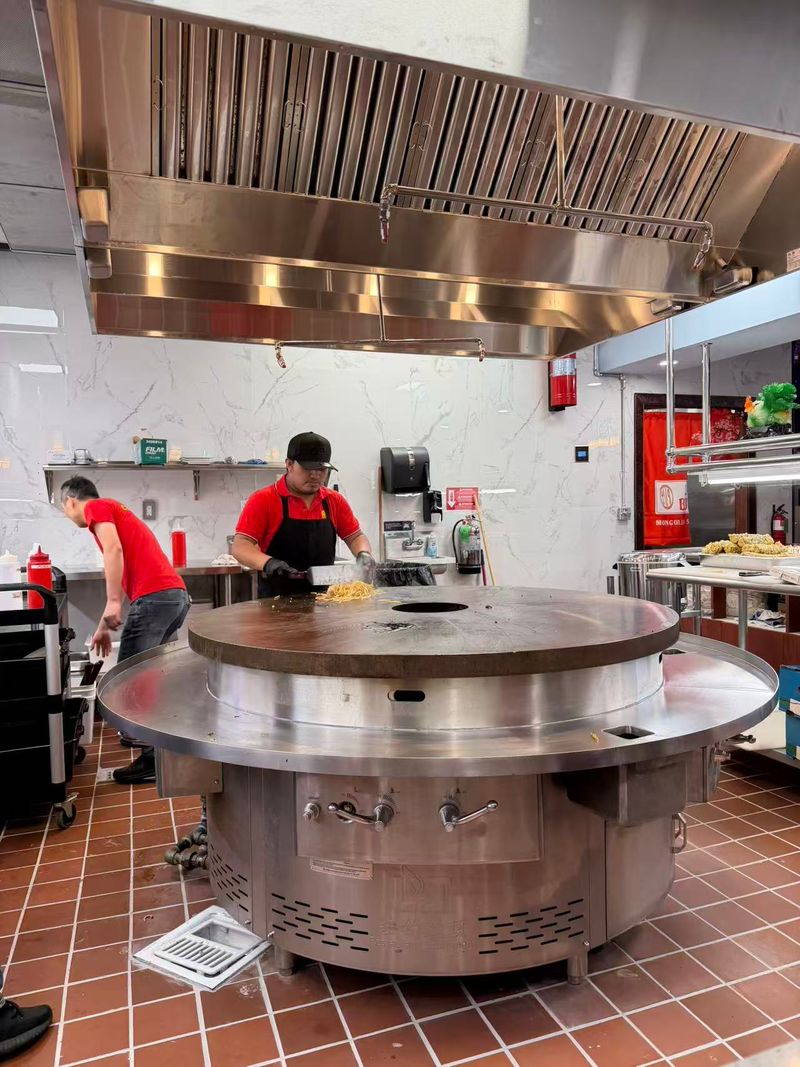Build Your Own Stir-Fry And Let The Chefs Handle The Heat