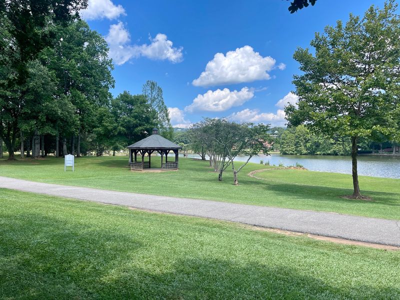 Roll Through A College Campus With A Lake View