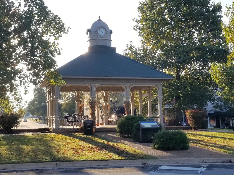 Turn Breakfast Into A Full Day Of Small-Town Wandering
