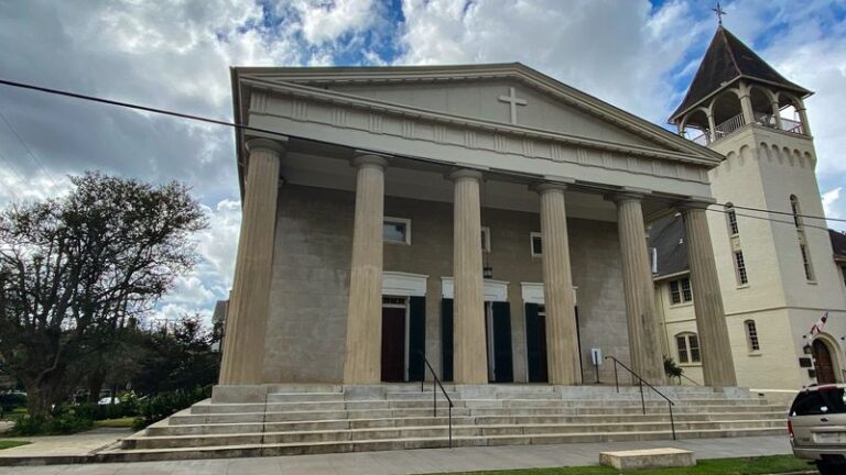 Sunlight Pours Through The Stained Glass At These 7 Historic Mississippi Churches Worth A Slow Drive