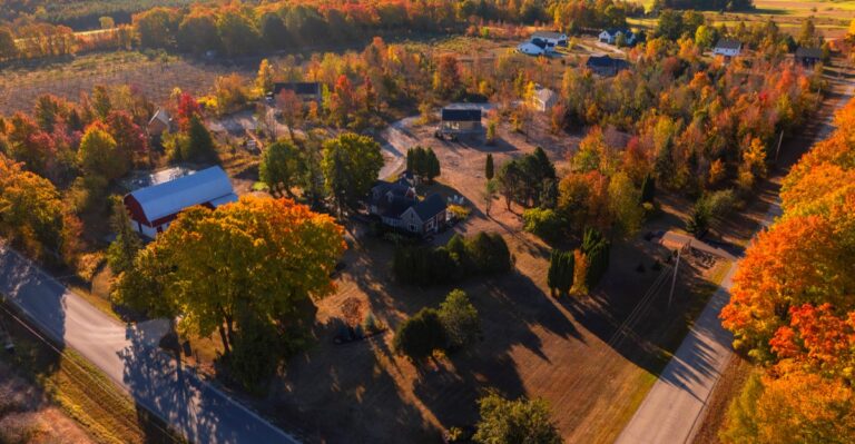 This Door County Cottage Stay Is Made For Crisp Mornings And Quiet Fall Nights