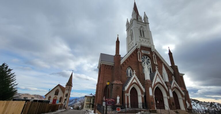 11 Slow-Paced Nevada Towns Where A Family Weekend Costs Less Than A Tank Of Gas And Groceries