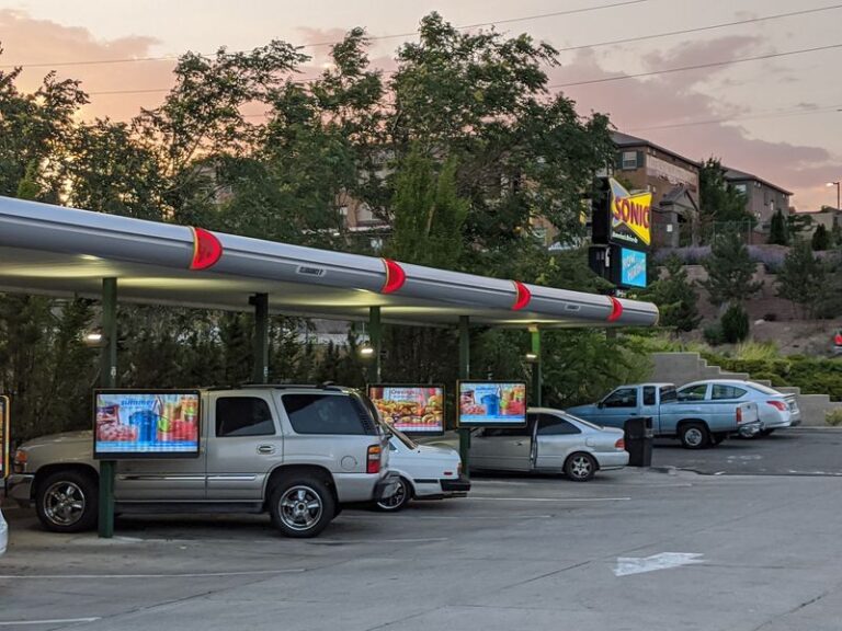 This Nevada Drive-In Still Sends Carhops Out With Burgers And Shakes Right To Your Car Window
