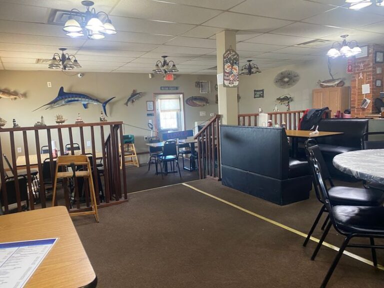 The Small-Town Ohio Lake Diner Where Breakfast Comes On Huge Plates, Walleye Included