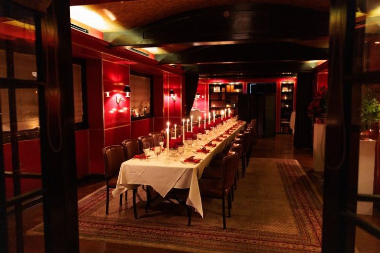 8 Illinois Supper Clubs And Steakhouses Where The Prime Rib Comes Thick-Cut And Old-School