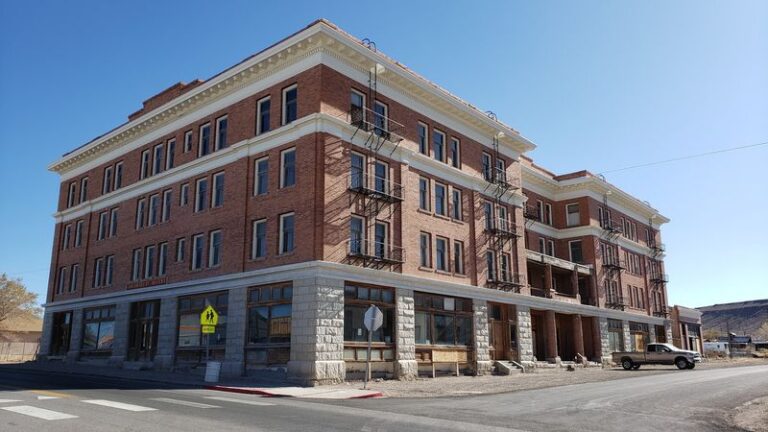 Once A Boomtown Of 20,000, This Nevada Town Still Shows Off Its Grand Hotel Facade